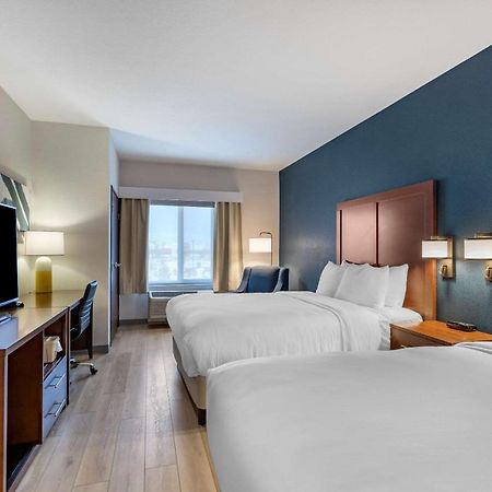 Comfort Inn & Suites Bennett Strasburg Экстерьер фото